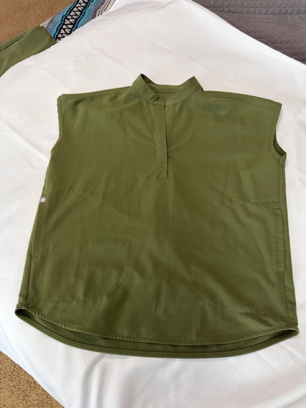 Spruce Xs Rafaela scrub top
